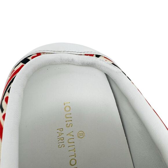 Louis Vuitton Red and White Patterned Flats - Picture 3 of 9
